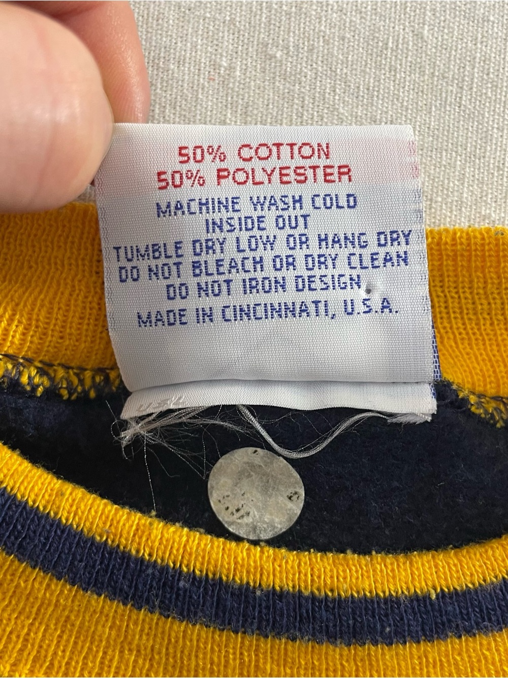 VTG Y2K Michigan Wolverines Sweatshirt XL Pullover Football Midland Sport USA - Picture 6 of 10